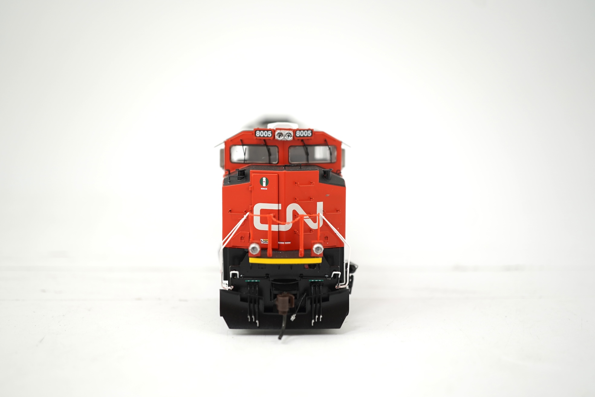 A boxed HO gauge Genesis Canadian National Railways Co-Co diesel locomotive, 8005, (G68625).